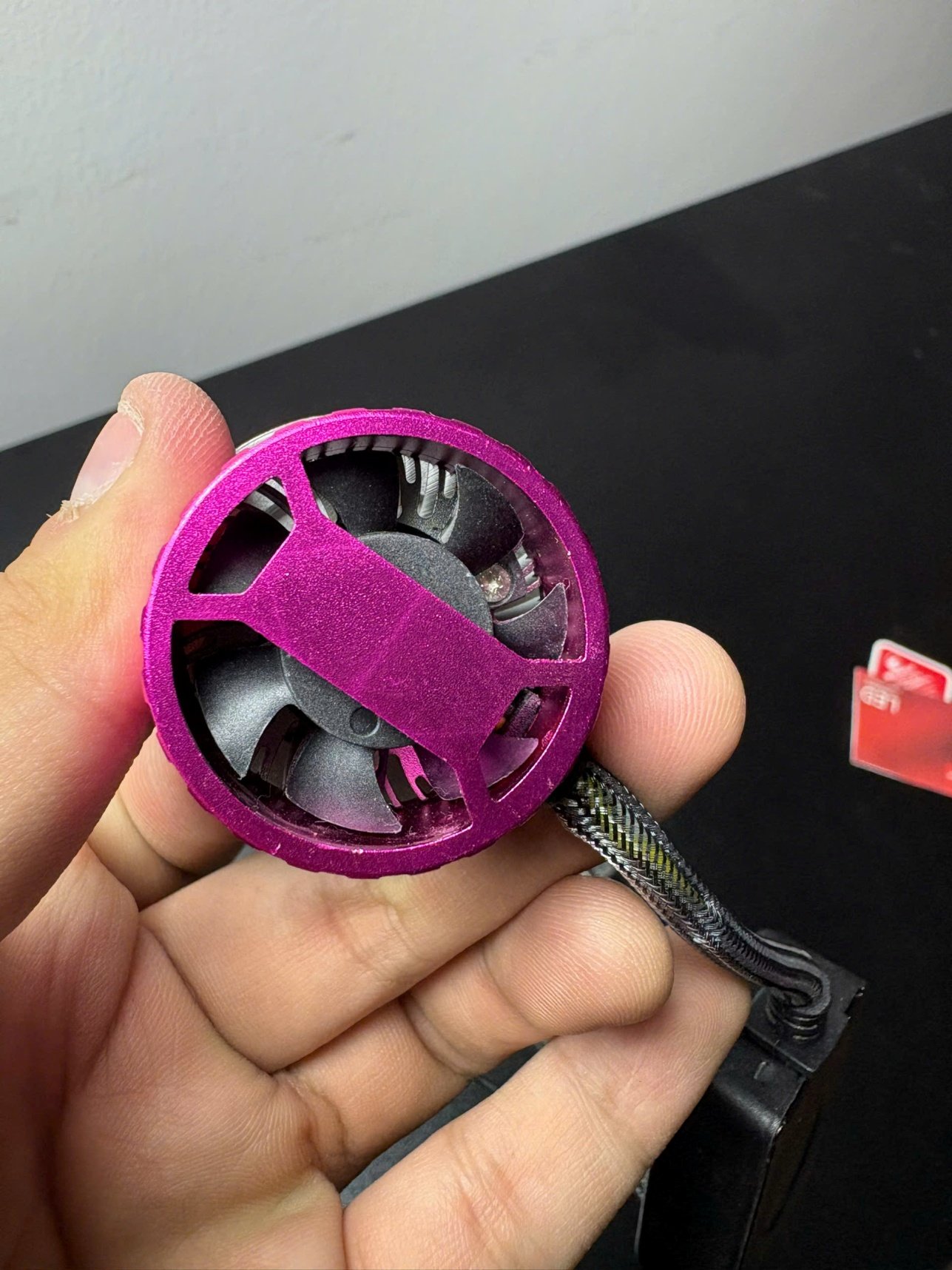 D:\ảnh sản phẩm\led wekwwolf\wekwolf led\led wekwolf ảnh thực tế\v33\z7377606568173_c717bf77c5f78f4112d93b734597ba8a.jpg